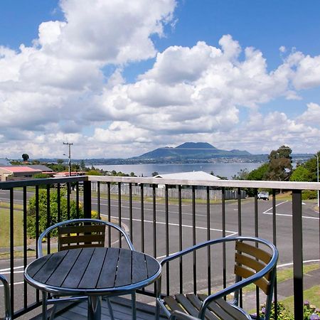 Acacia View At No 3 - Acacia Bay Holiday Home Taupo Exterior photo