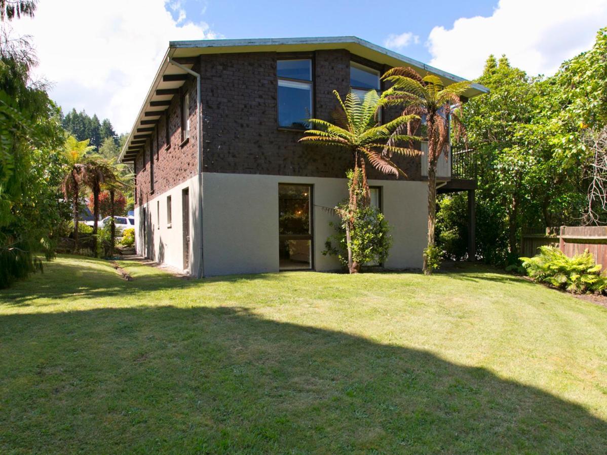 Acacia View At No 3 - Acacia Bay Holiday Home Taupo Exterior photo